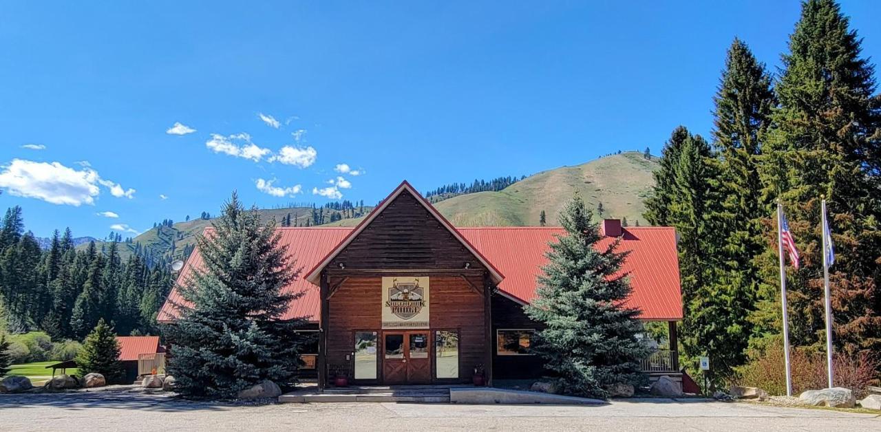 Southfork Lodge - Riverside Inn Lowman Екстериор снимка